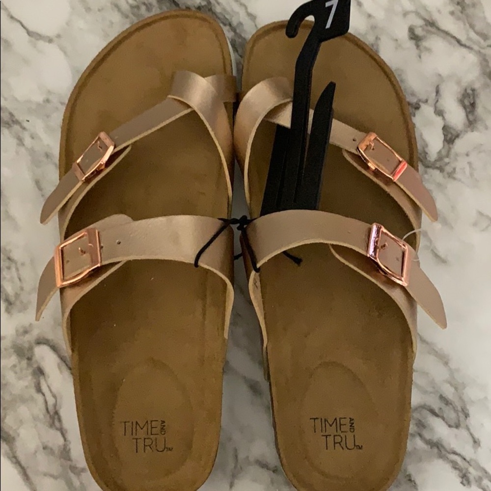 Time and tru size 7 sandals.